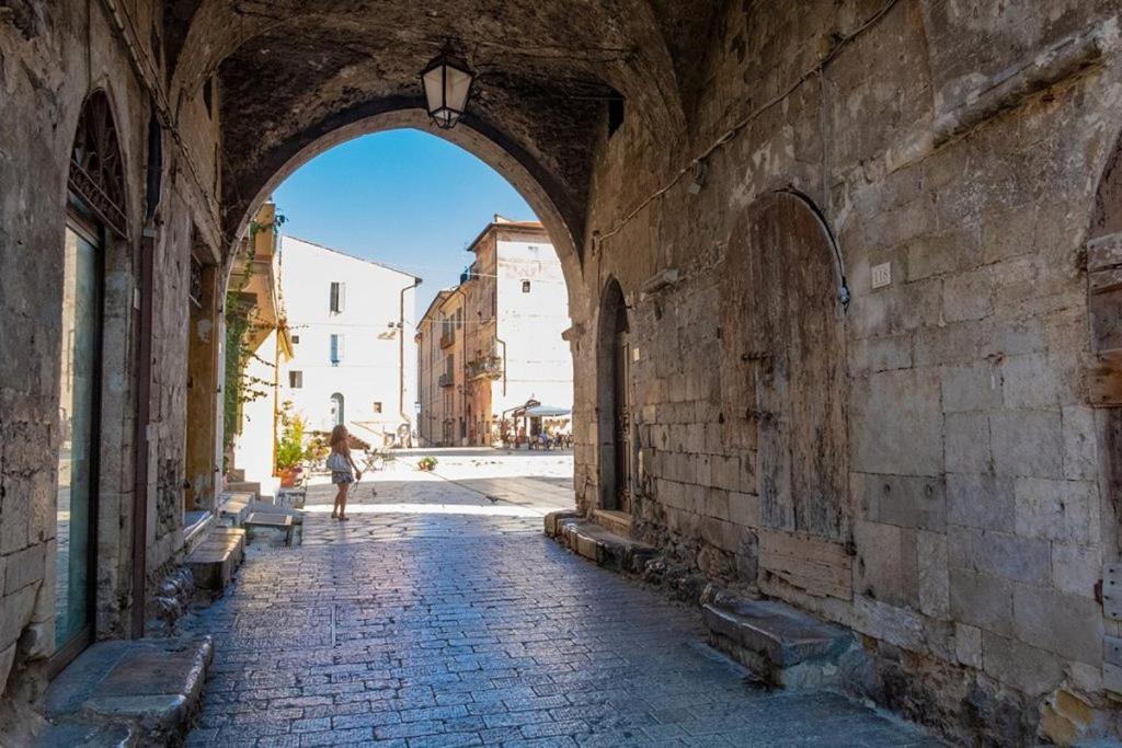 テッラチーナCasa Vitelli - Centro Storico A Due Passi Da Tuttoアパートメント エクステリア 写真